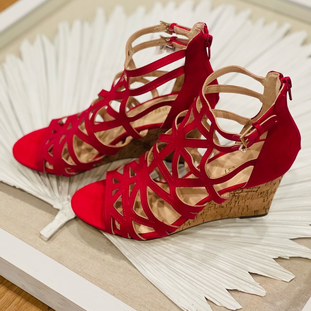 New Nine West Canyon Wedge sandal